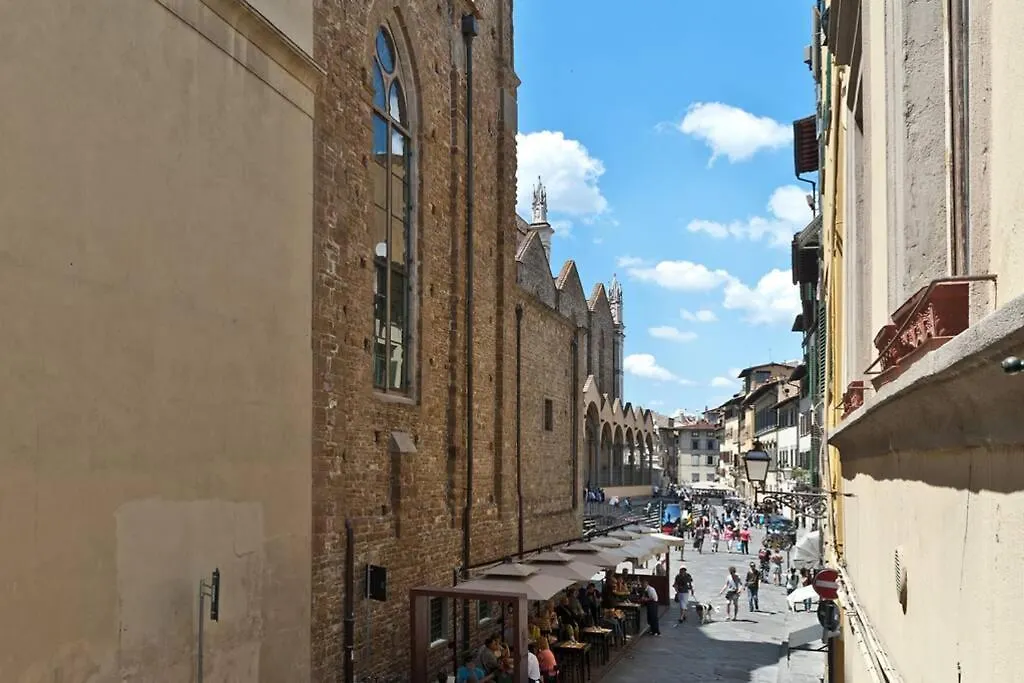 Nice Portion Of Property Near Santa Croce フィレンツェ 0*,  イタリア